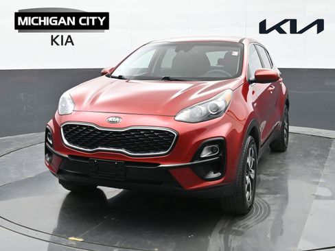 Used 2021 Kia Sportage LX image 1