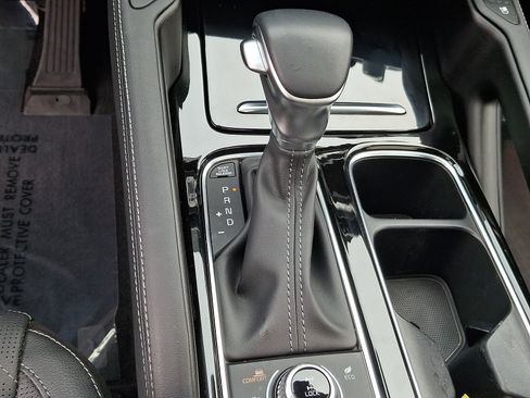 Certified 2024 Kia Telluride EX X-Line AWD/4WD image 16