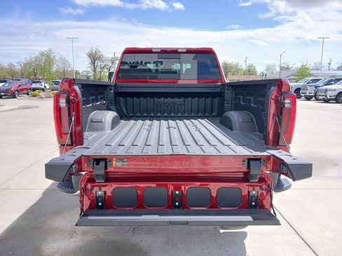 New 2026 GMC Sierra 2500 SLT w/ SLT Premium Package AWD/4WD image 19