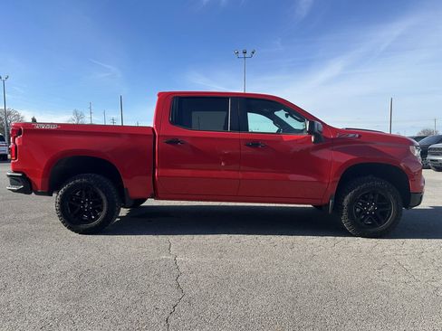 Used 2022 Chevrolet Silverado 1500 LT Trail Boss w/ Convenience Package II image 8