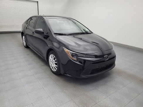 Used 2024 Toyota Corolla LE image 13
