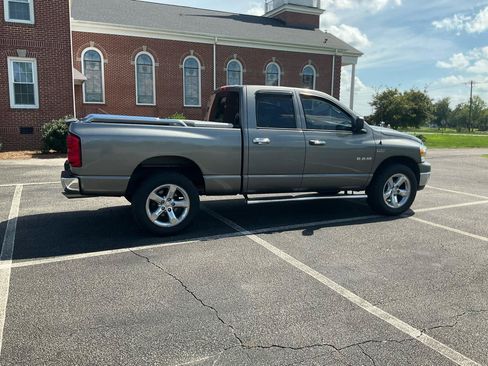 Used 2008 Dodge Ram 1500 Truck SLT w/ Trailer Tow Group AWD/4WD image 5