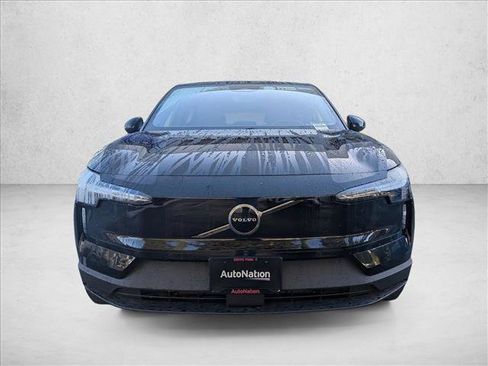 New 2026 Volvo EX30 Plus w/ Climate Package AWD/4WD image 7