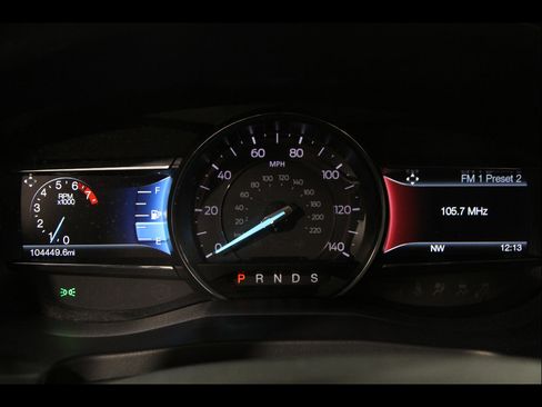Used 2017 Ford Explorer XLT w/ Equipment Group 201A AWD/4WD image 9