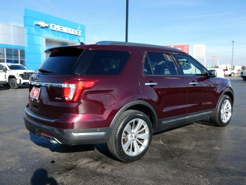 Used 2018 Ford Explorer Limited w/ Equipment Group 301A image 5