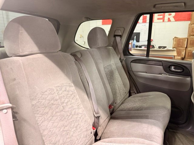 Used 2005 GMC Envoy SLE AWD/4WD image 21