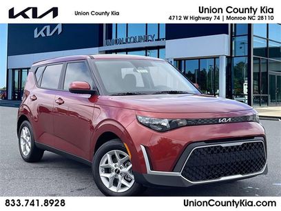 New 2025 Kia Soul LX w/ LX Technology Package