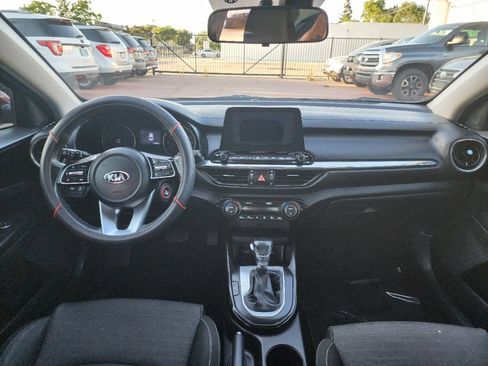 Used 2019 Kia Forte S w/ S Premium Package FWD image 14