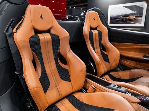 Certified 2022 Ferrari F8 Tributo image 40