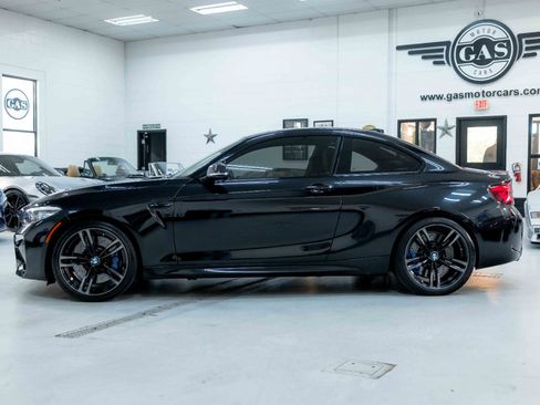 Used 2018 BMW M2 image 10