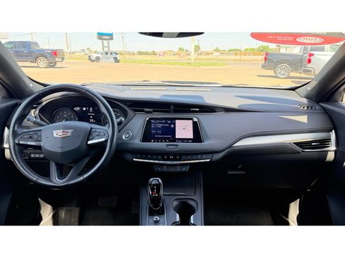 Used 2023 Cadillac XT4 Premium Luxury w/ Technology Package AWD/4WD image 14