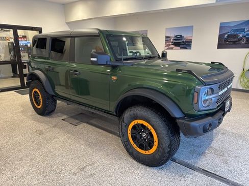 Used 2023 Ford Bronco Badlands w/ Sasquatch Package image 1