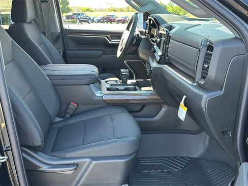 New 2026 Chevrolet Silverado 1500 RST image 29