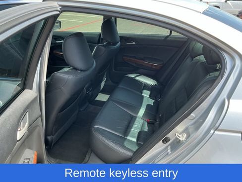 Used 2012 Honda Accord EX-L image 5