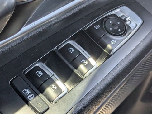Used 2023 Kia Telluride S AWD/4WD image 27