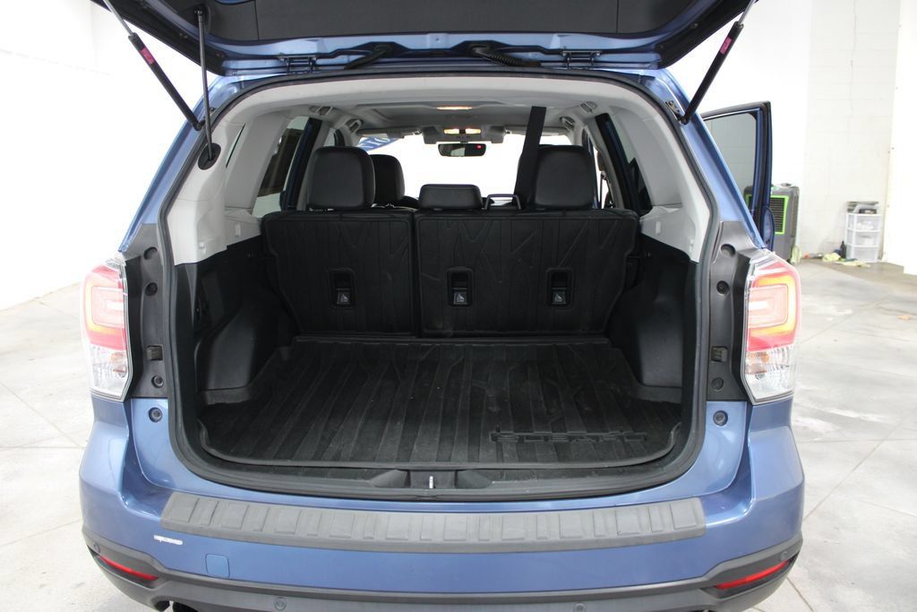 Used 2017 Subaru Forester 2.0XT Touring AWD/4WD image 27