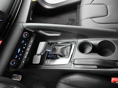 New 2026 Hyundai Elantra SEL Sport FWD image 25
