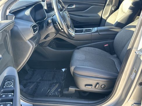 Used 2023 Hyundai Santa Fe SEL image 9
