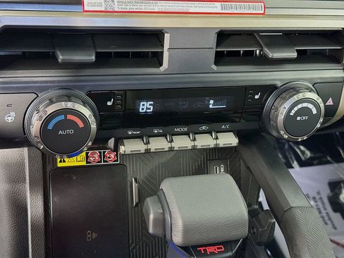 New 2025 Toyota Tacoma TRD Off-Road image 19