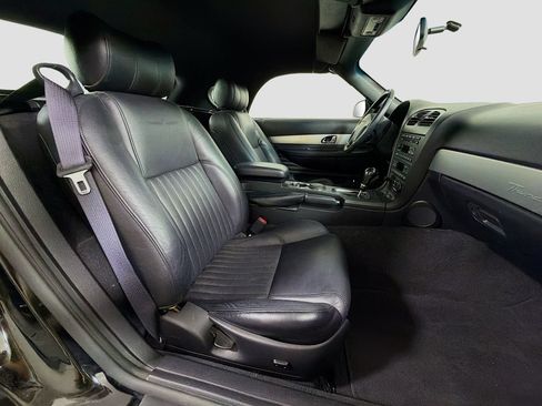 Used 2005 Ford Thunderbird RWD image 31