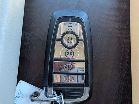 Used 2024 Lincoln Navigator L Reserve image 34