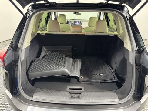 Used 2023 Nissan Rogue SV AWD/4WD image 14