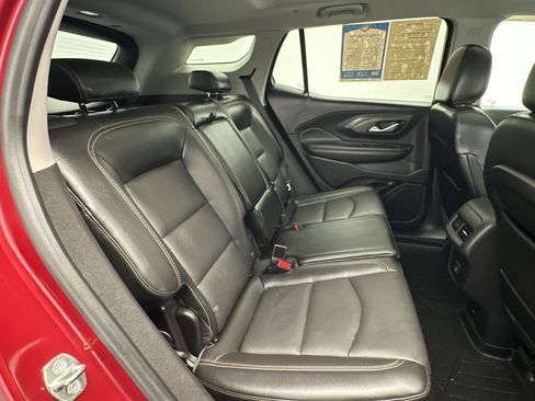 Certified 2019 GMC Terrain SLT w/ Preferred Package image 28