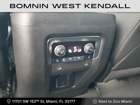 Used 2022 Chevrolet Tahoe High Country image 15