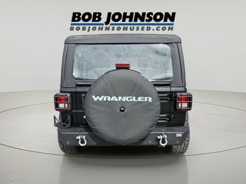 Used 2022 Jeep Wrangler Sport AWD/4WD image 4