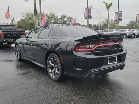 Used 2019 Dodge Charger R/T image 9