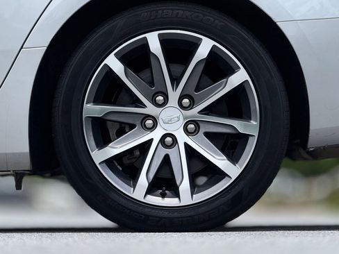 Used 2016 Cadillac CTS Luxury RWD image 19