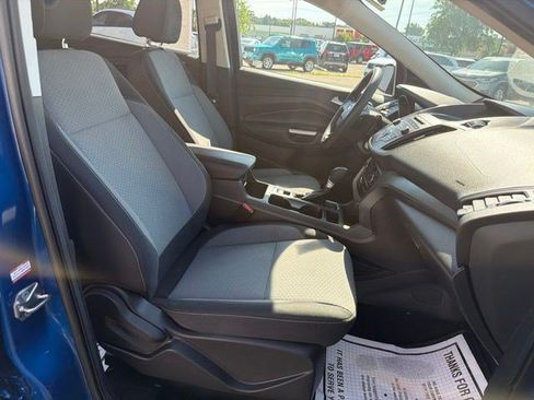 Used 2017 Ford Escape SE AWD/4WD image 20