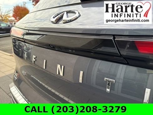 Used 2022 INFINITI QX60 Sensory w/ Cargo Package image 37