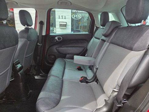Used 2014 FIAT 500L Lounge FWD image 12