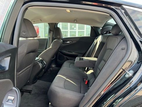 Used 2022 Chevrolet Malibu LT image 22