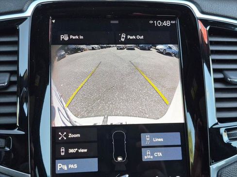 Used 2018 Volvo XC90 T5 Momentum w/ Convenience Package FWD image 18