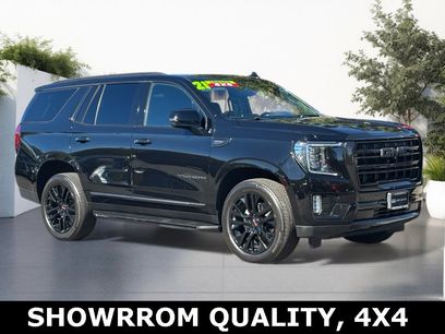 Used 2021 GMC Yukon SLT w/ SLT Premium Package