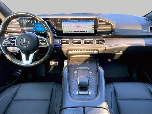 Used 2022 Mercedes-Benz GLS 450 4MATIC image 16