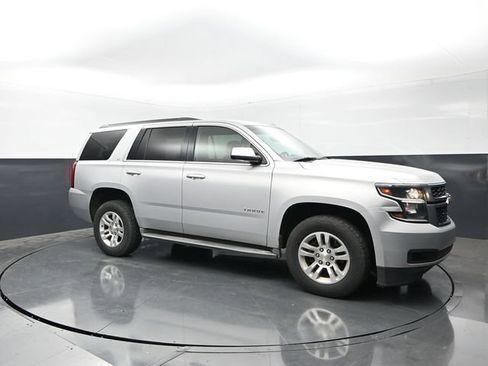 Used 2015 Chevrolet Tahoe LT RWD image 1