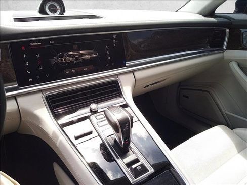 Used 2022 Porsche Panamera 4S AWD/4WD image 18
