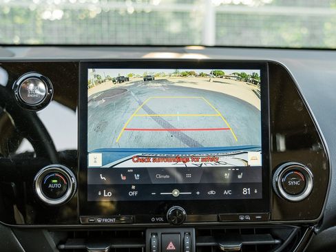 Used 2023 Lexus NX 250 FWD w/ Premium Package image 18