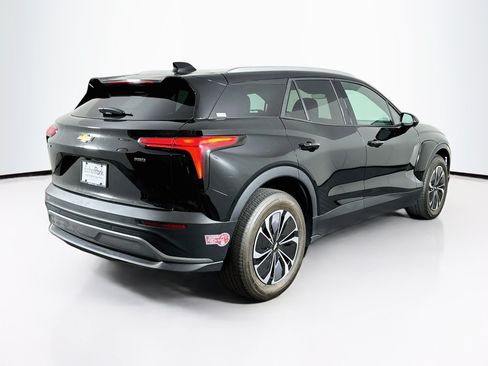 Used 2024 Chevrolet Blazer EV LT AWD/4WD image 9