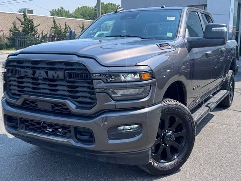 Used 2026 RAM 2500 Big Horn AWD/4WD image 3