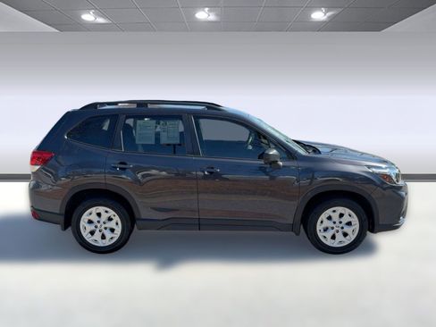 Used 2019 Subaru Forester 2.5i w/ Alloy Wheel Package image 8