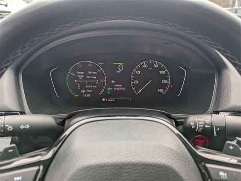 Used 2025 Honda Civic Sport image 16