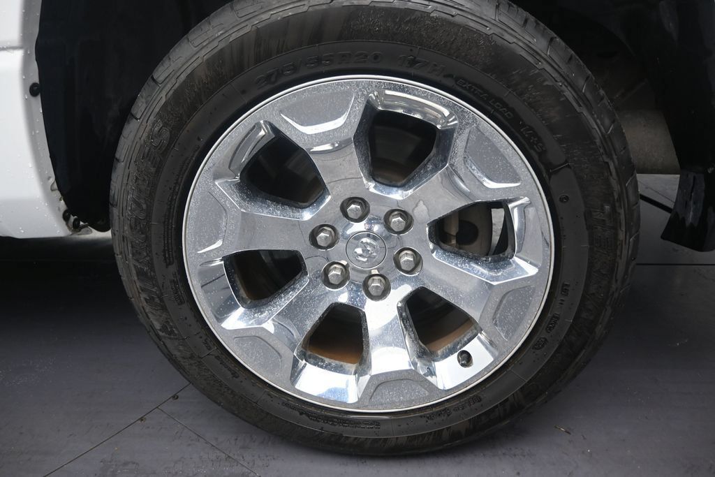 Used 2019 RAM 1500 Big Horn RWD image 10