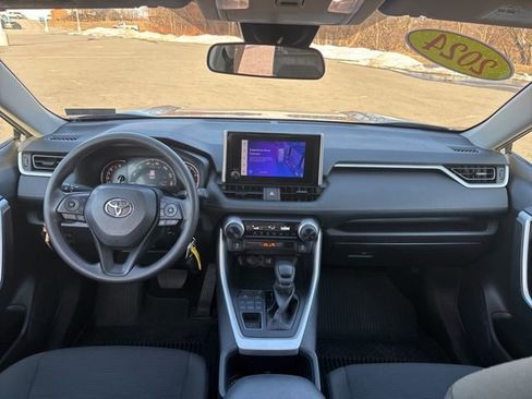 Certified 2024 Toyota RAV4 LE image 21