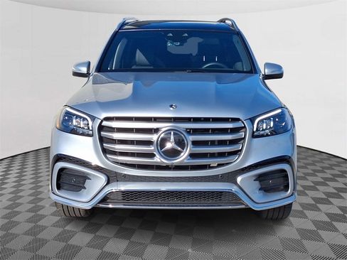 Certified 2025 Mercedes-Benz GLS 450 4MATIC image 2