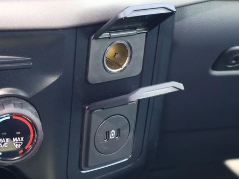 Used 2024 Ford F150 XL image 27