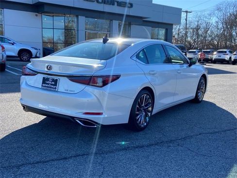 Certified 2024 Lexus ES 350 Ultra Luxury image 5